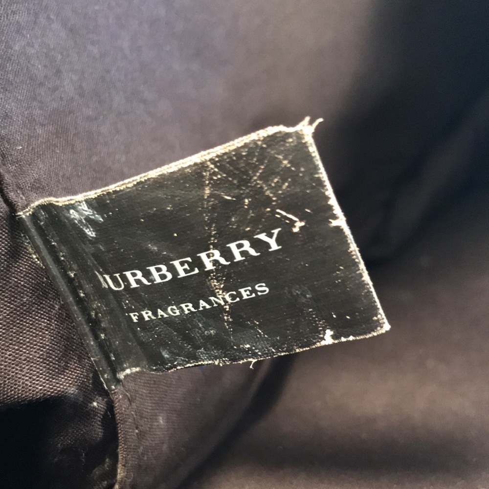 Burberry London Vintage Brown Canvas and Plaid Check Handled Toiletries Bag - Picture 8 of 9